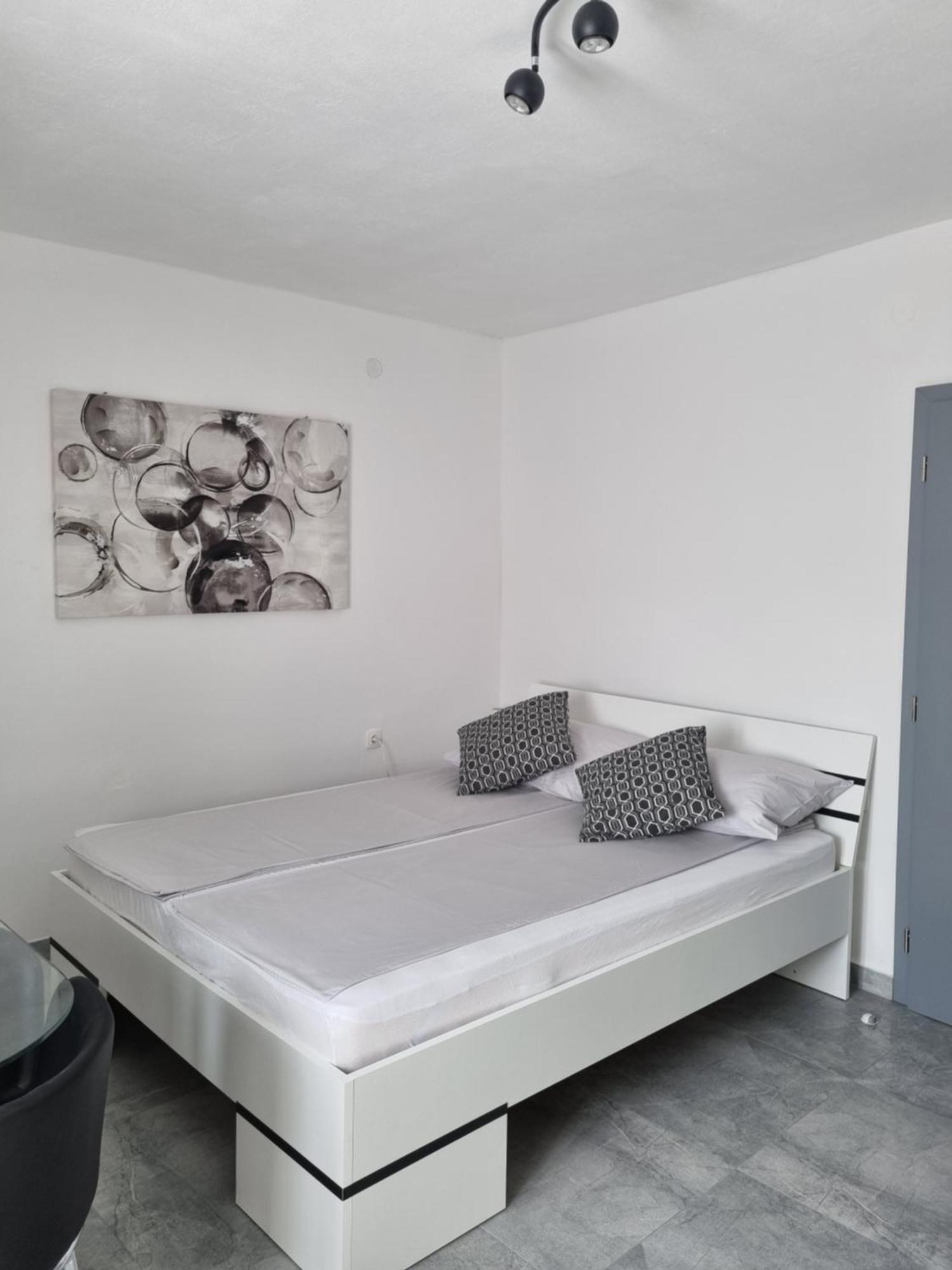 Apartments And Room Vela Senj  Exterior photo